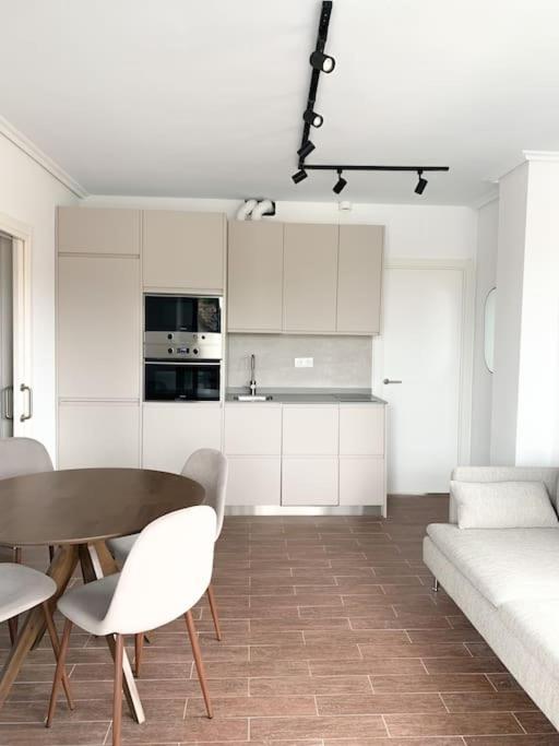 Atico Con Esplendida Terraza Apartman Comillas Kültér fotó