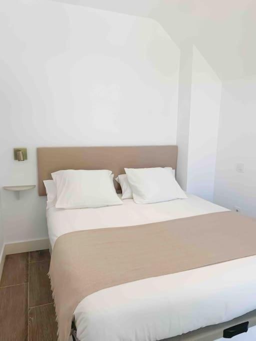 Atico Con Esplendida Terraza Apartman Comillas Kültér fotó